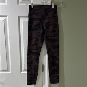 Lululemon Athletica Camouflage Leggings High Waist Stretch